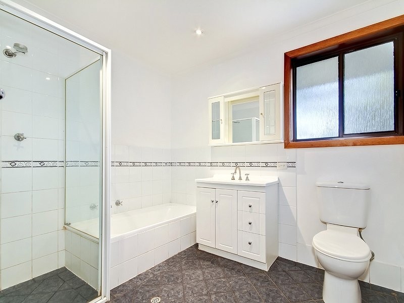 2 Somerset Road, Coromandel Valley SA 5051