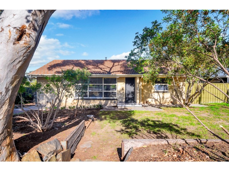 18 Marcian Street, Christie Downs SA 5164