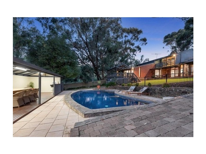 23 Sandow Cres, Coromandel Valley SA 5051