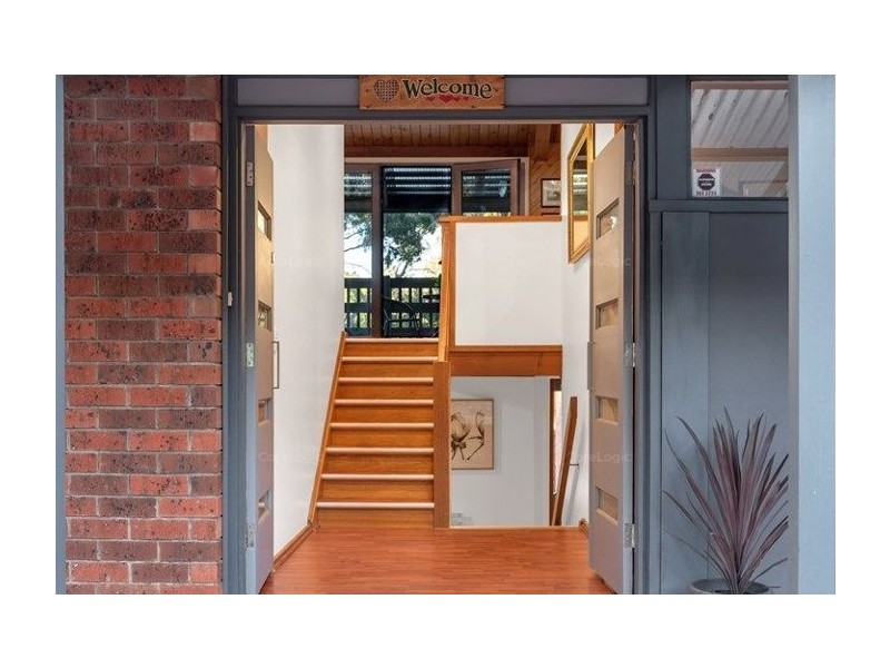 23 Sandow Cres, Coromandel Valley SA 5051