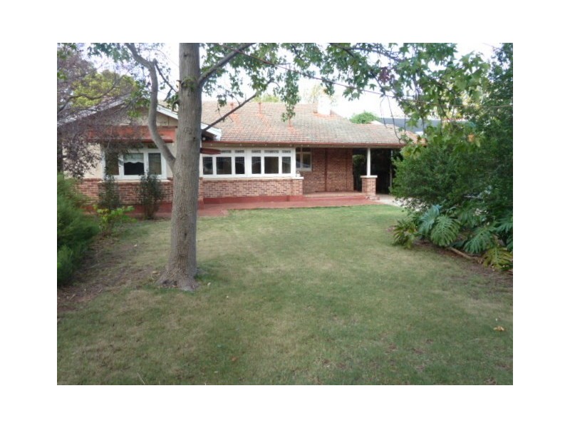 12 Culross Avenue, Myrtle Bank SA 5064