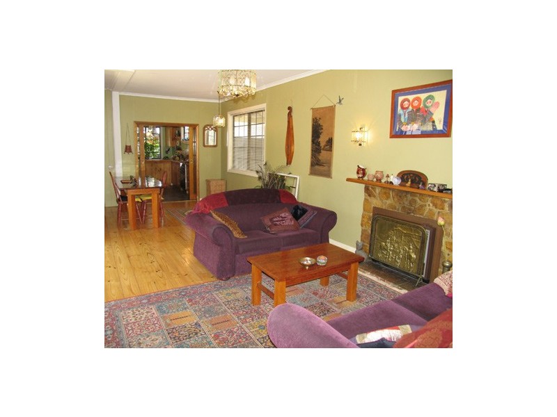 8 MARY STREET, Eden Hills SA 5050