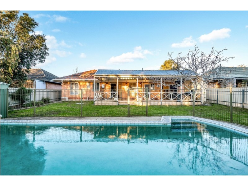 8 Eden Avenue, Bellevue Heights SA 5050