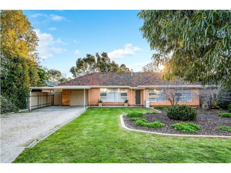 8 Eden Avenue, Bellevue Heights SA 5050