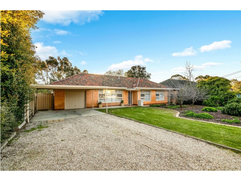 8 Eden Avenue, Bellevue Heights SA 5050