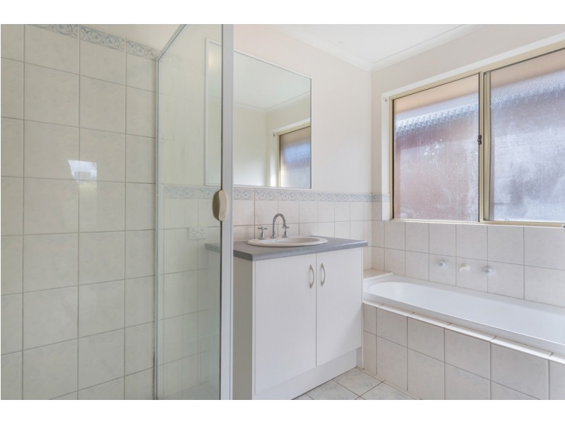 16 Quartz Place, Sheidow Park SA 5158
