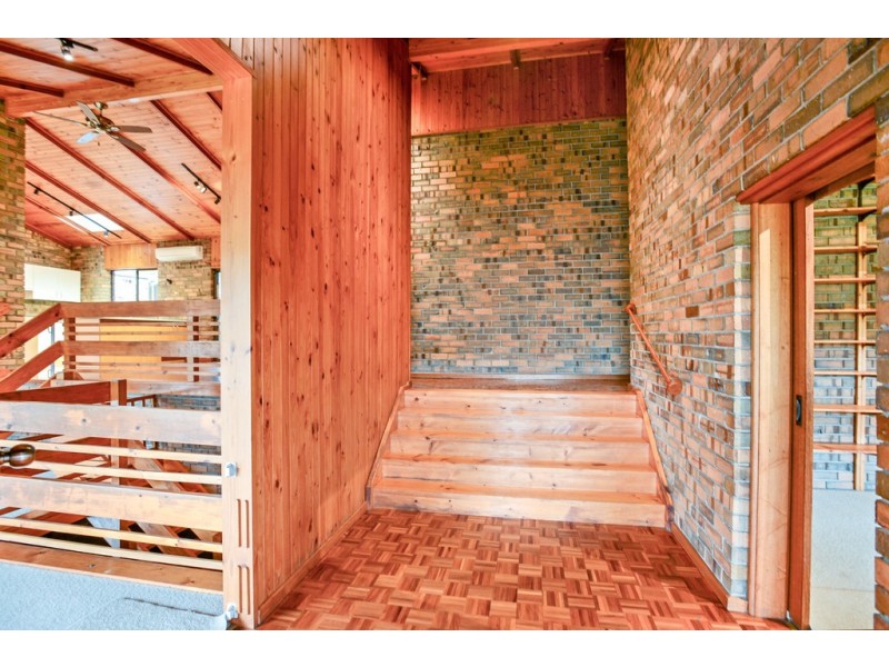 19 Gum Grove, Belair SA 5052