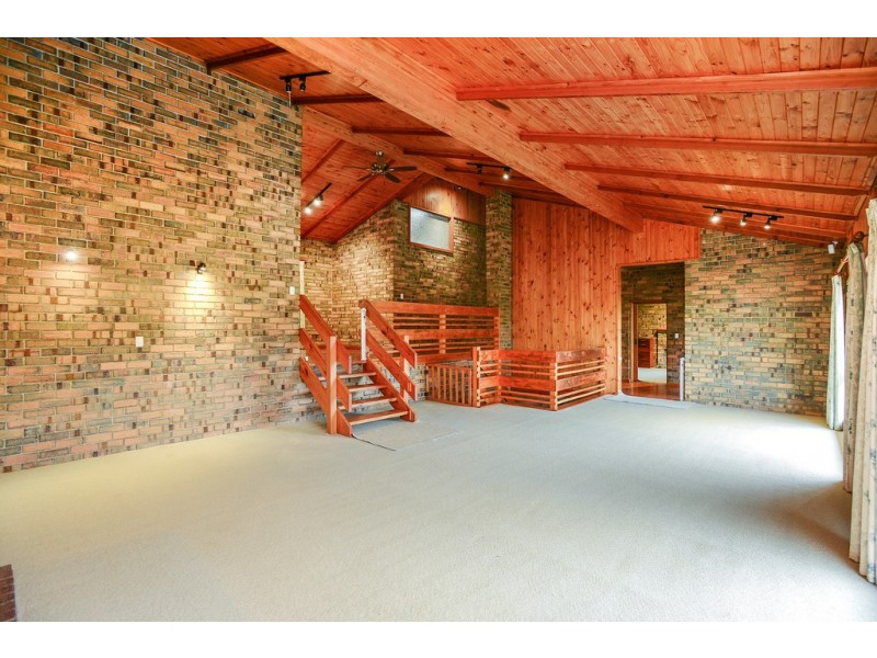 19 Gum Grove, Belair SA 5052