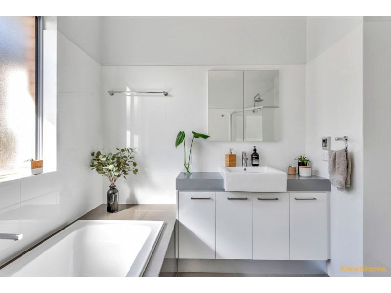 1B Kathleen Street, Dover Gardens SA 5048