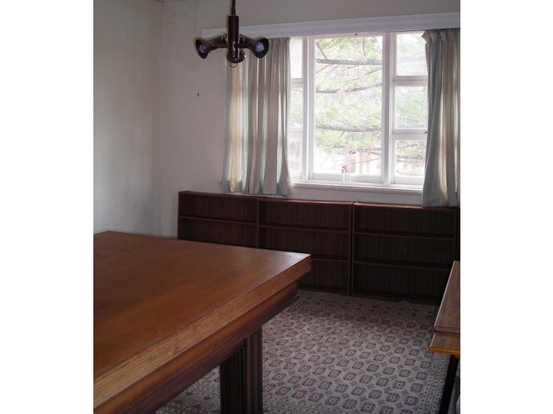 5 BARNETT AVENUE, St Marys SA 5042