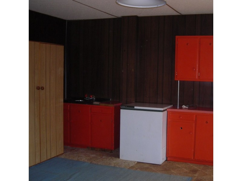 5 BARNETT AVENUE, St Marys SA 5042