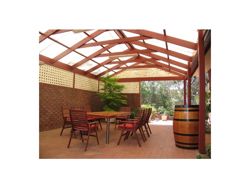 28 HILLSDALE AVENUE, Coromandel Valley SA 5051