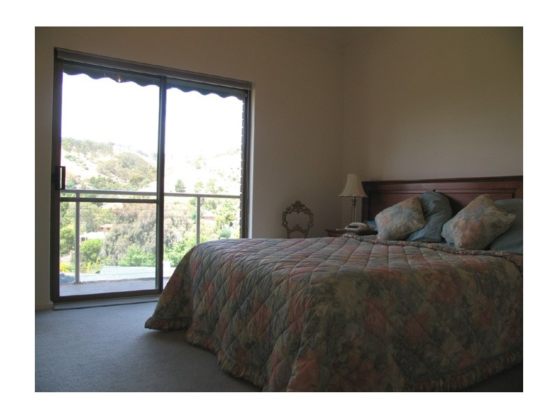 28 HILLSDALE AVENUE, Coromandel Valley SA 5051