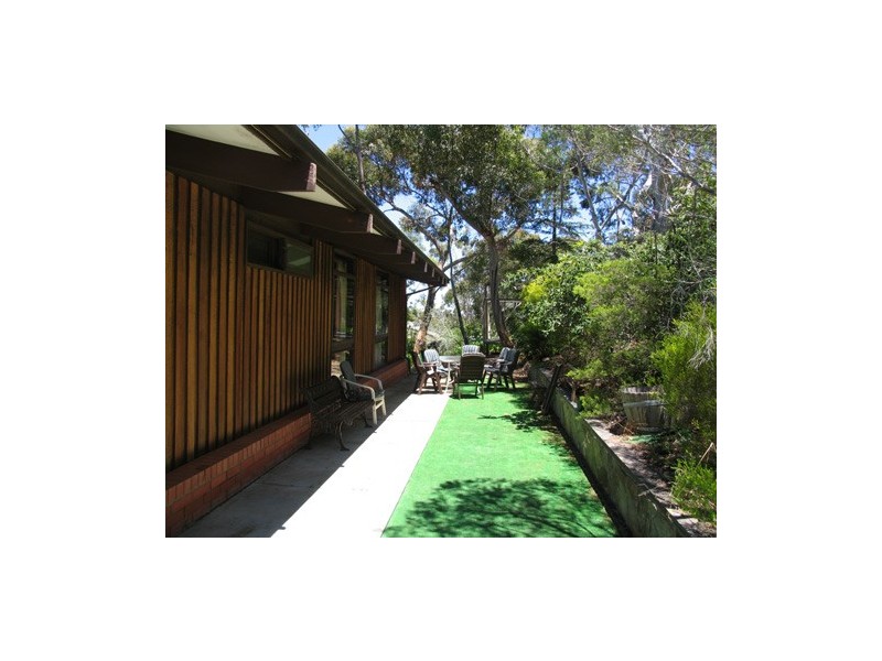 21 Craiglee Drive, Coromandel Valley SA 5051