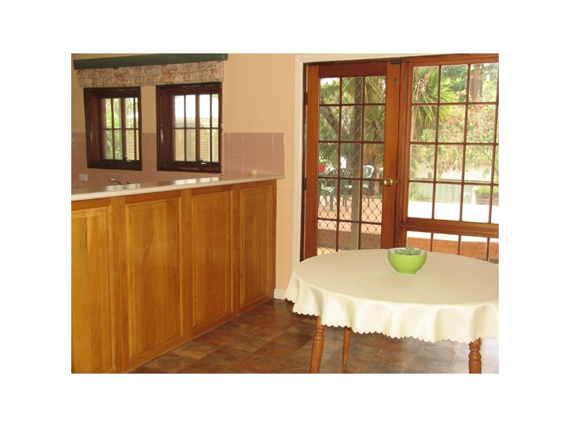 37 SECOND AVENUE, Bridgewater SA 5155