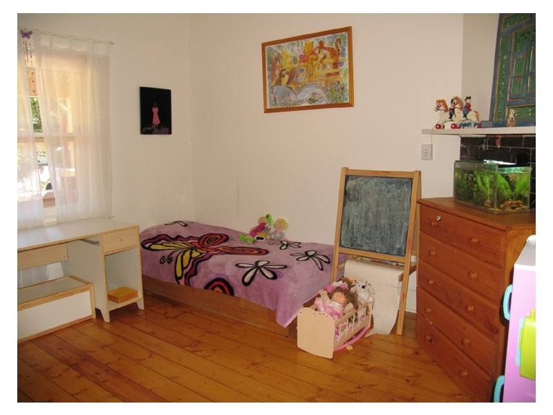 11 DUMBARTON AVENUE, Edwardstown SA 5039