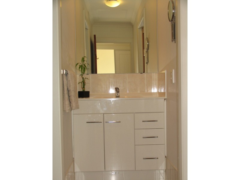 11 DUMBARTON AVENUE, Edwardstown SA 5039