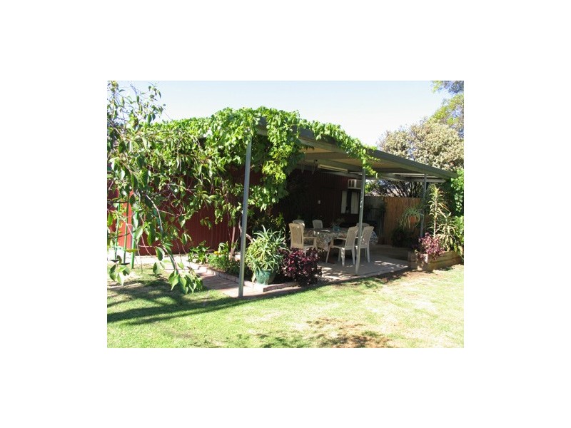 11 DUMBARTON AVENUE, Edwardstown SA 5039