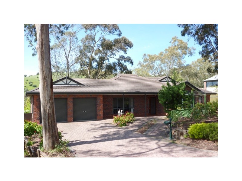 32 SHANNON CRESCENT, Coromandel Valley SA 5051