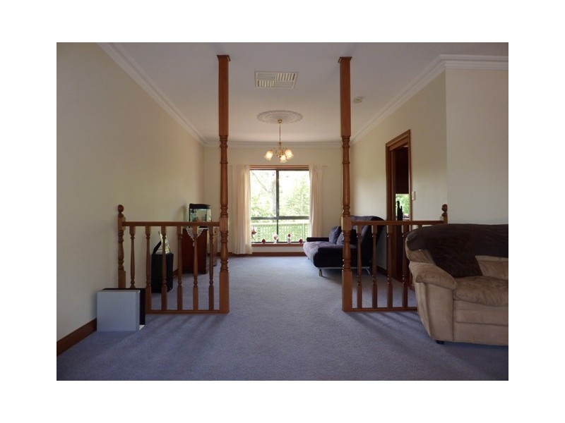 32 SHANNON CRESCENT, Coromandel Valley SA 5051