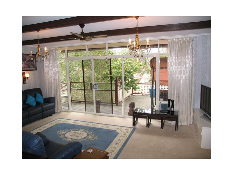 5 GLENWOOD DRIVE, Bellevue Heights SA 5050