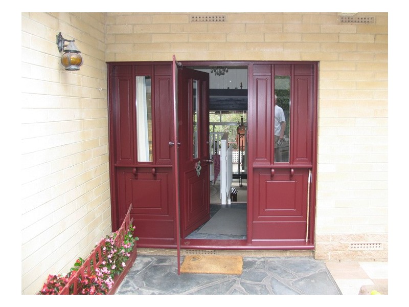 5 GLENWOOD DRIVE, Bellevue Heights SA 5050