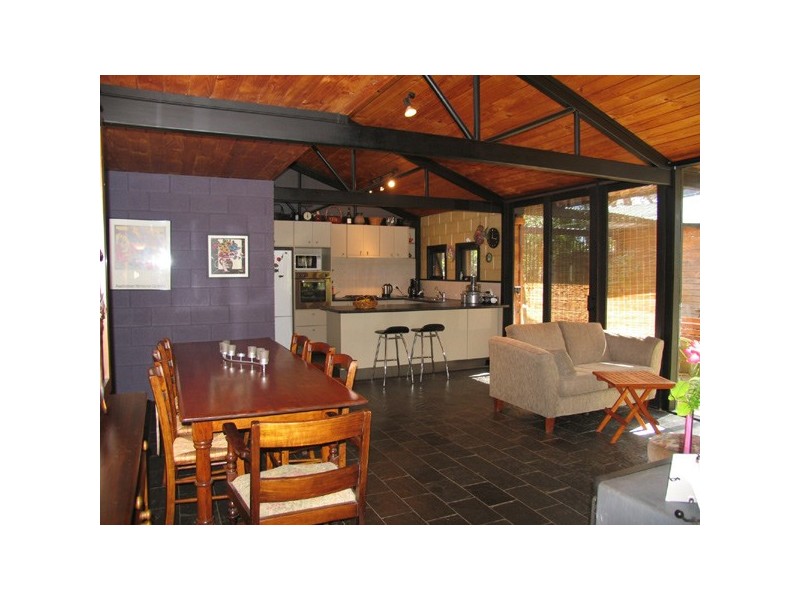 6 Yalanda Street, Eden Hills SA 5050