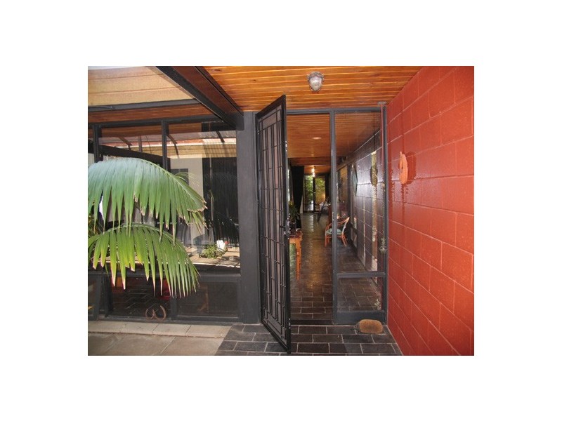 6 Yalanda Street, Eden Hills SA 5050