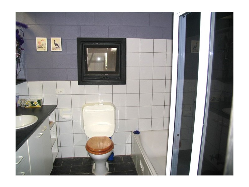 6 Yalanda Street, Eden Hills SA 5050