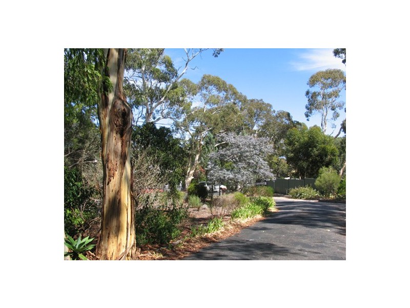 6 Yalanda Street, Eden Hills SA 5050