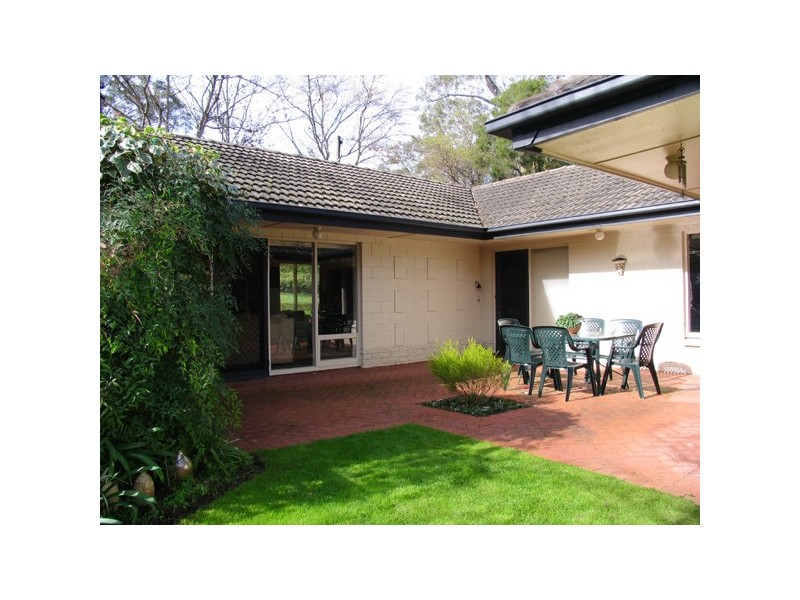 4 Surrey Street, Hawthorndene SA 5051