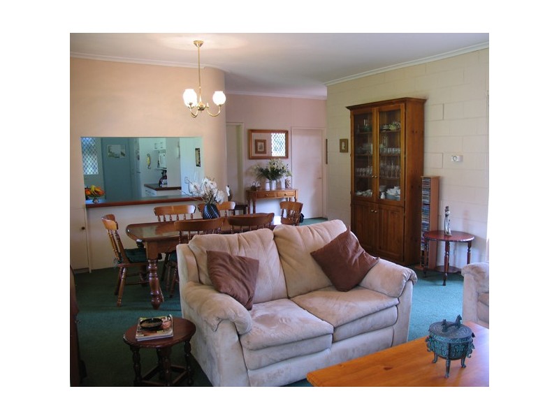 4 Surrey Street, Hawthorndene SA 5051