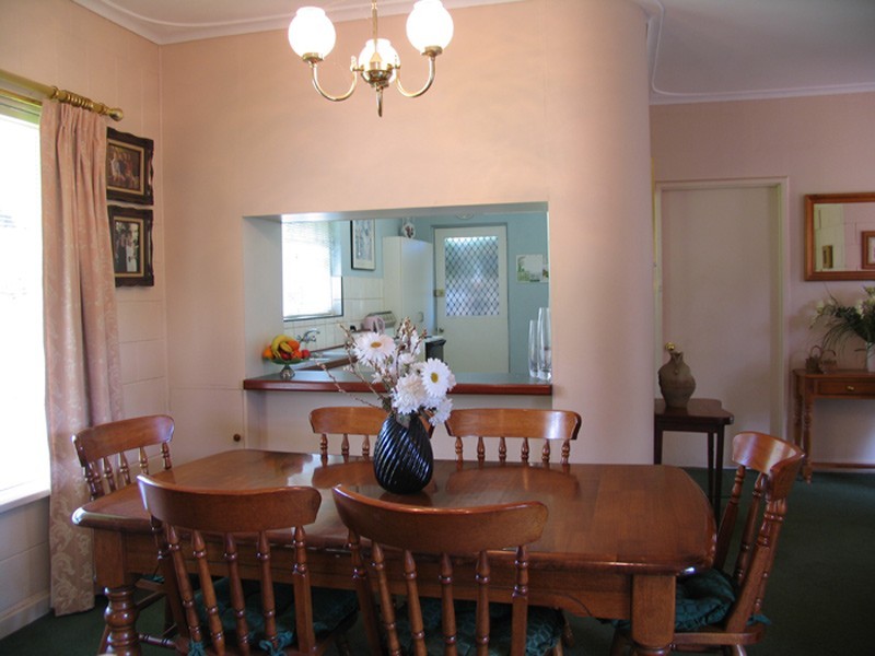 4 Surrey Street, Hawthorndene SA 5051