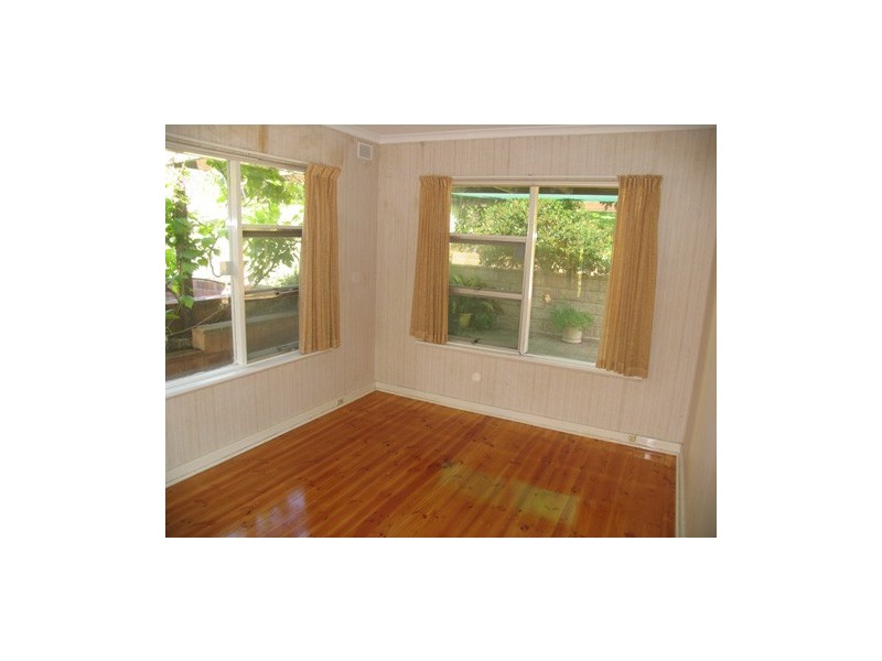 13 Penfold Street, Bedford Park SA 5042