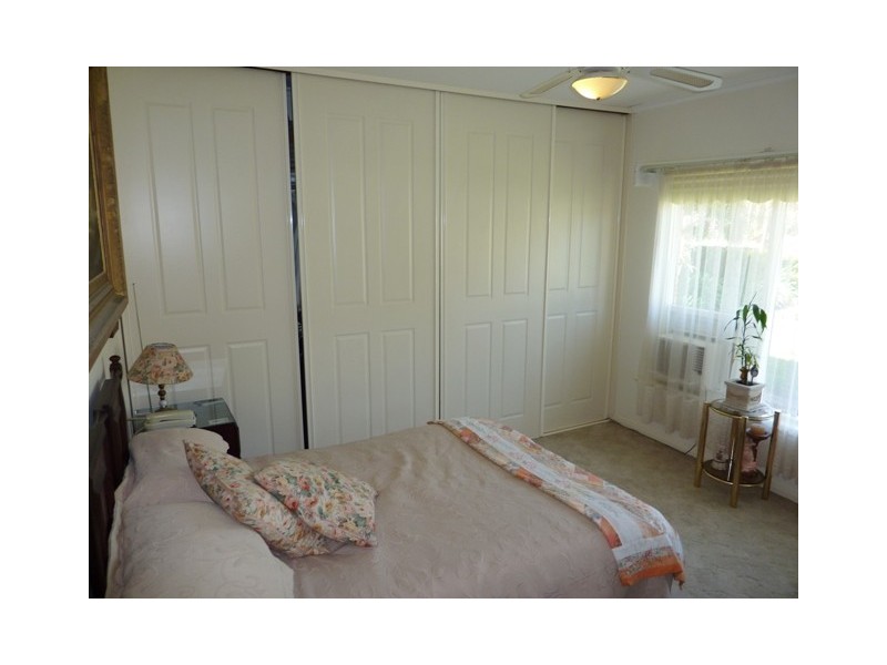 5 Stirling Drive, Morphett Vale SA 5162