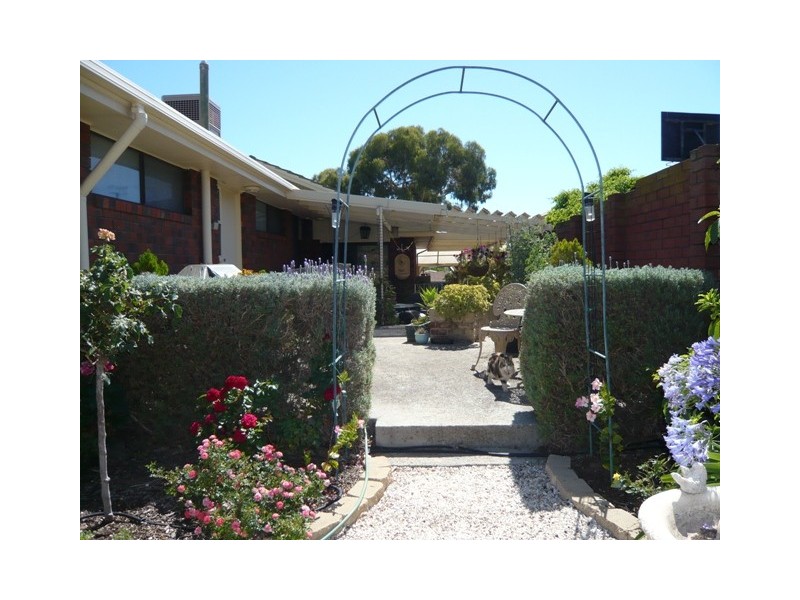 22 GREENLOOP CRES, Huntfield Heights SA 5163