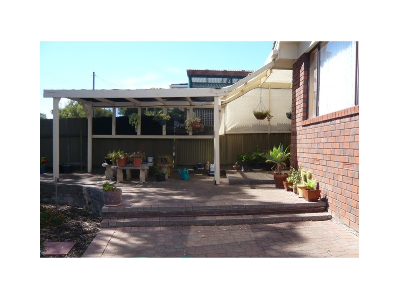 22 GREENLOOP CRES, Huntfield Heights SA 5163