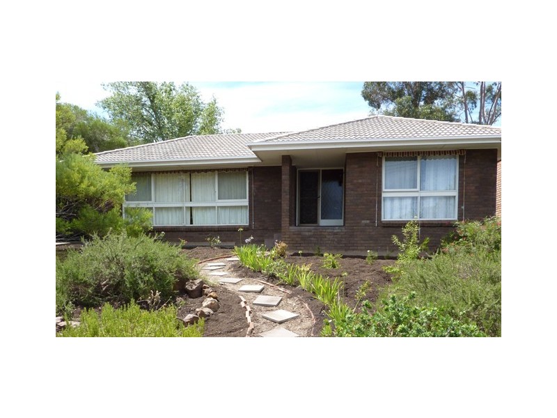10 Hamilton Cres, Aberfoyle Park SA 5159