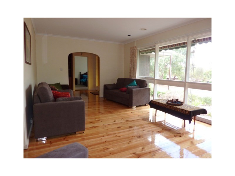10 Hamilton Cres, Aberfoyle Park SA 5159