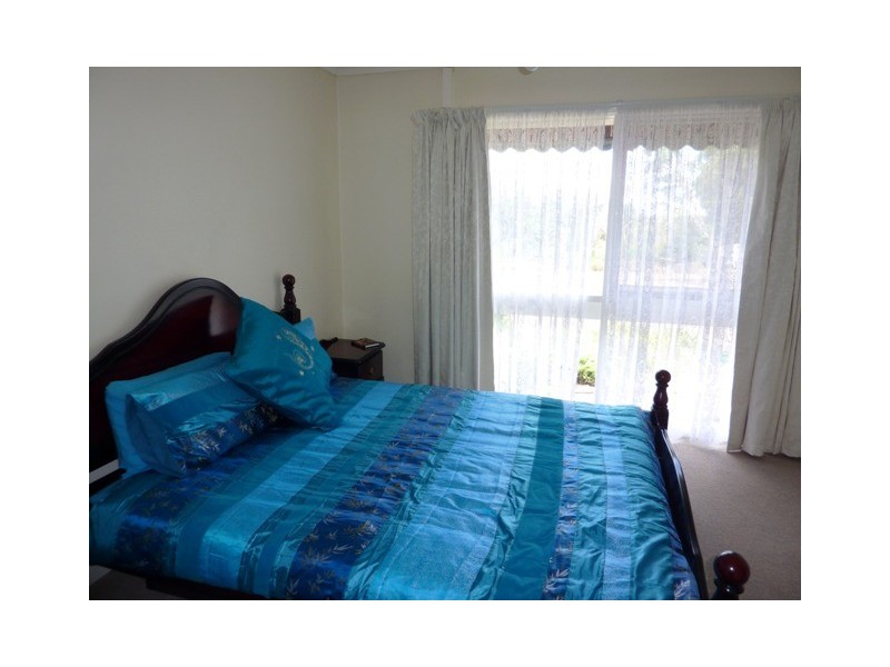 10 Hamilton Cres, Aberfoyle Park SA 5159