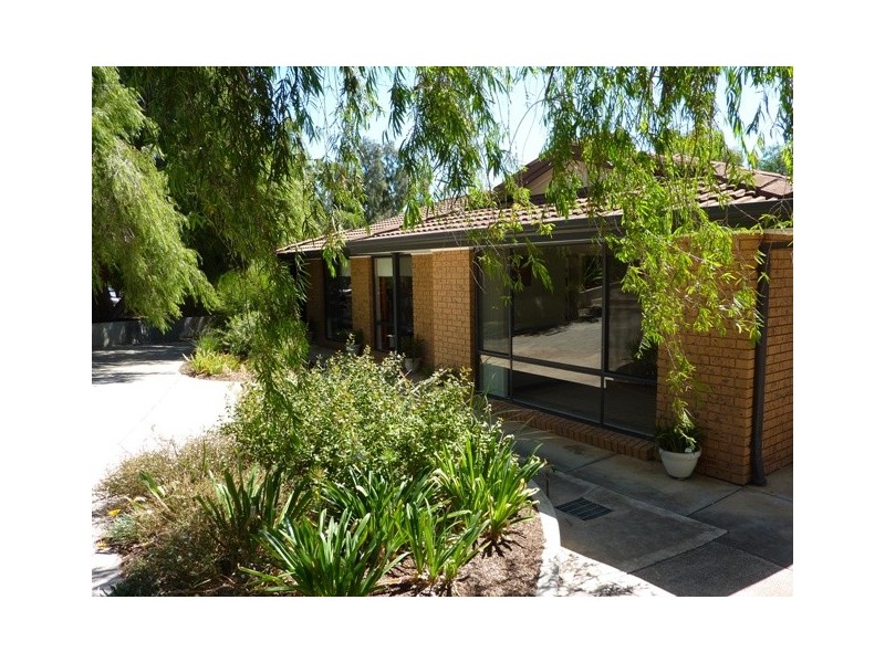 15 Spruce Ave, Aberfoyle Park SA 5159