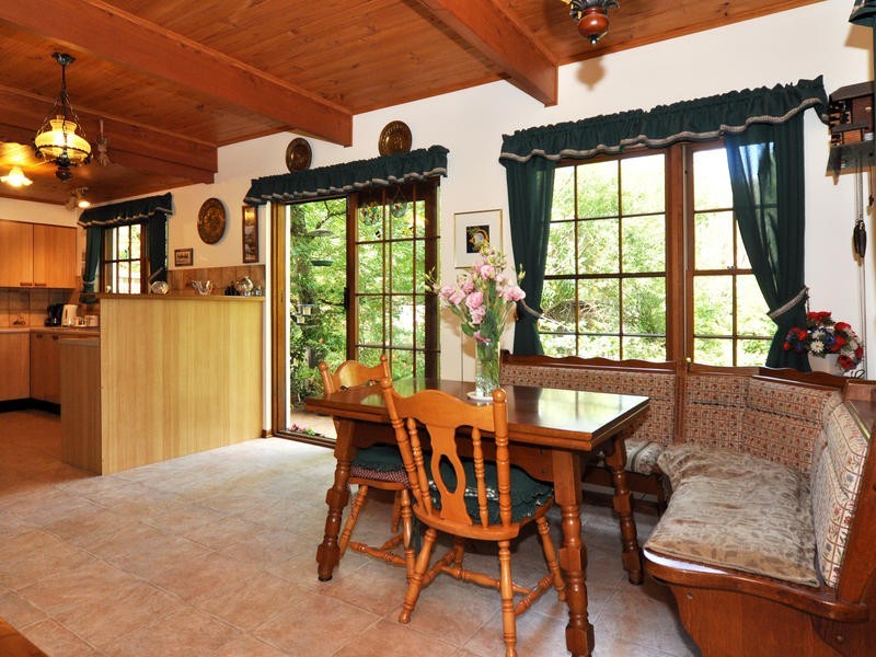 255 Coromandel Pde, Coromandel Valley SA 5051