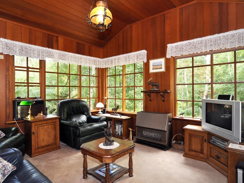 255 Coromandel Pde, Coromandel Valley SA 5051