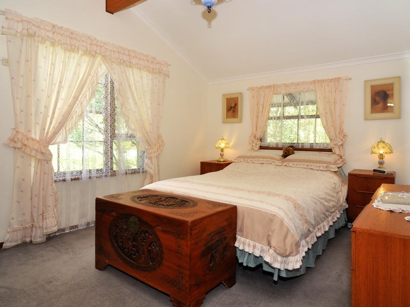 255 Coromandel Pde, Coromandel Valley SA 5051