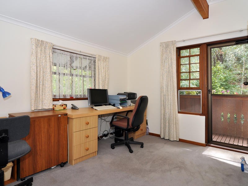 255 Coromandel Pde, Coromandel Valley SA 5051