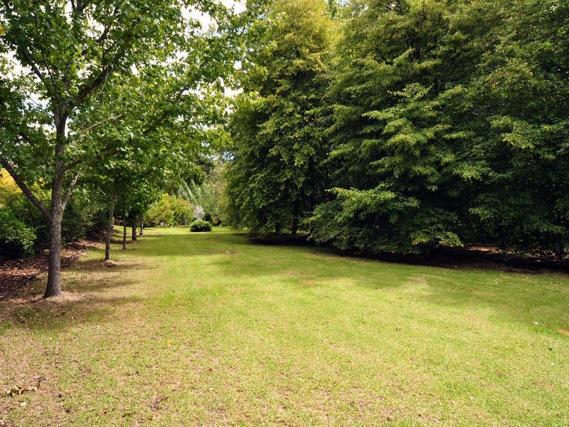 255 Coromandel Pde, Coromandel Valley SA 5051