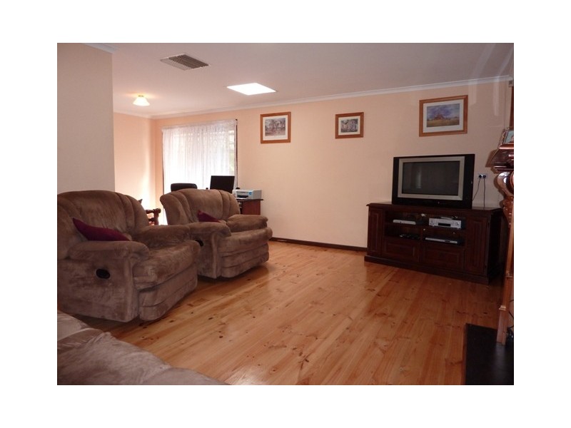 2 Codling Ct, O’halloran Hill SA 5158