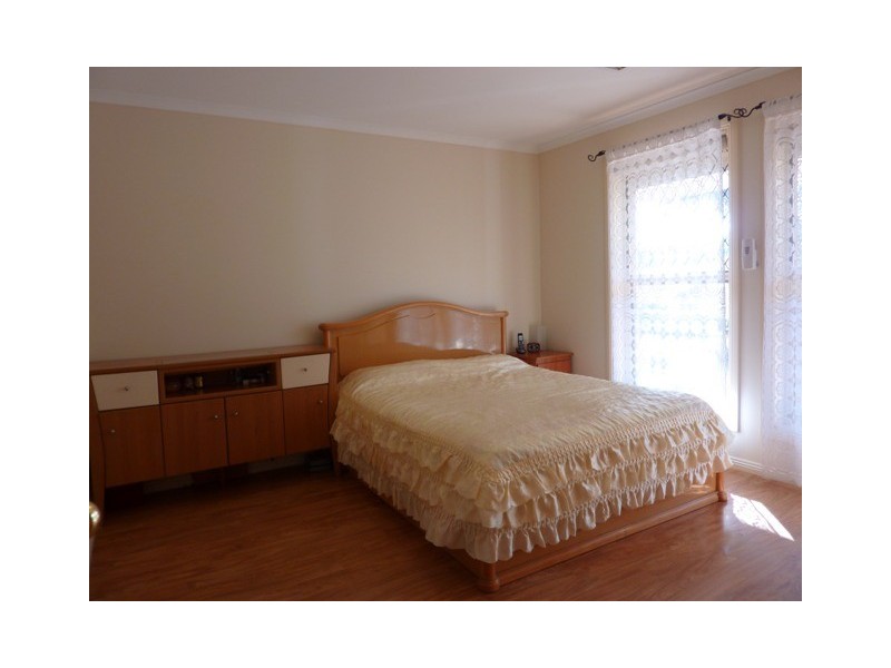 2 Peewit Ave, Glenalta SA 5052