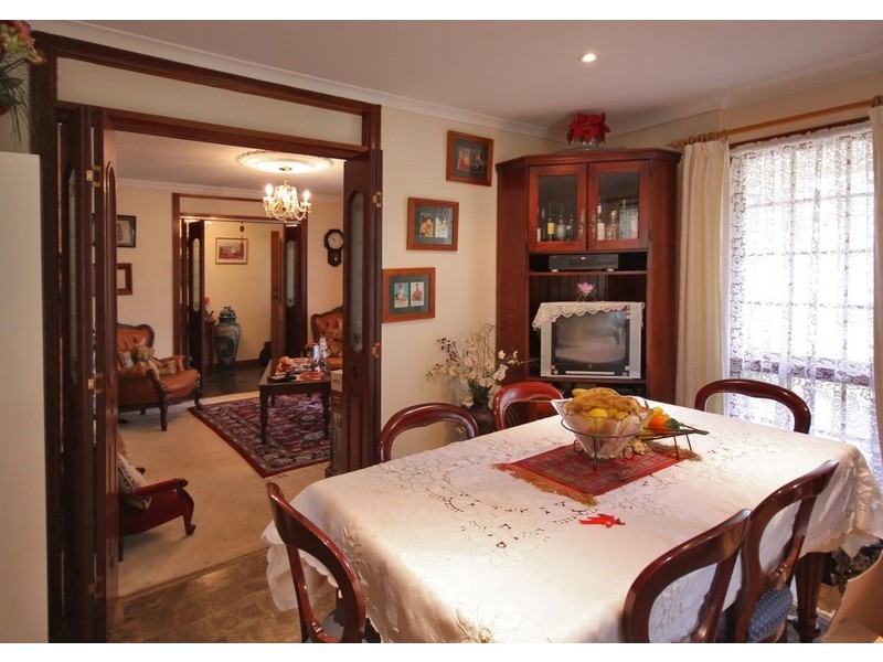 3a Barbara Cres, Coromandel Valley SA 5051