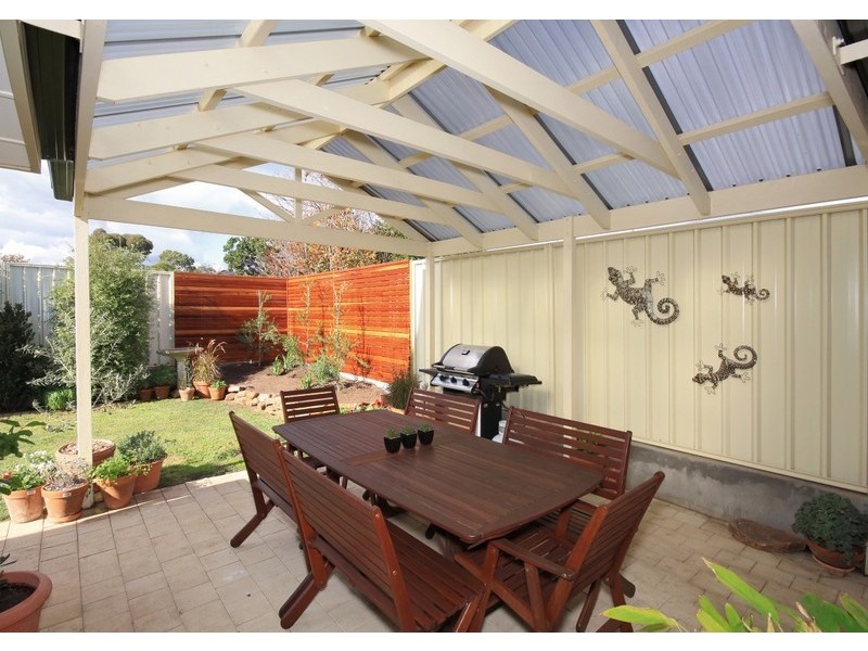 3 Saxon St, Clovelly Park SA 5042